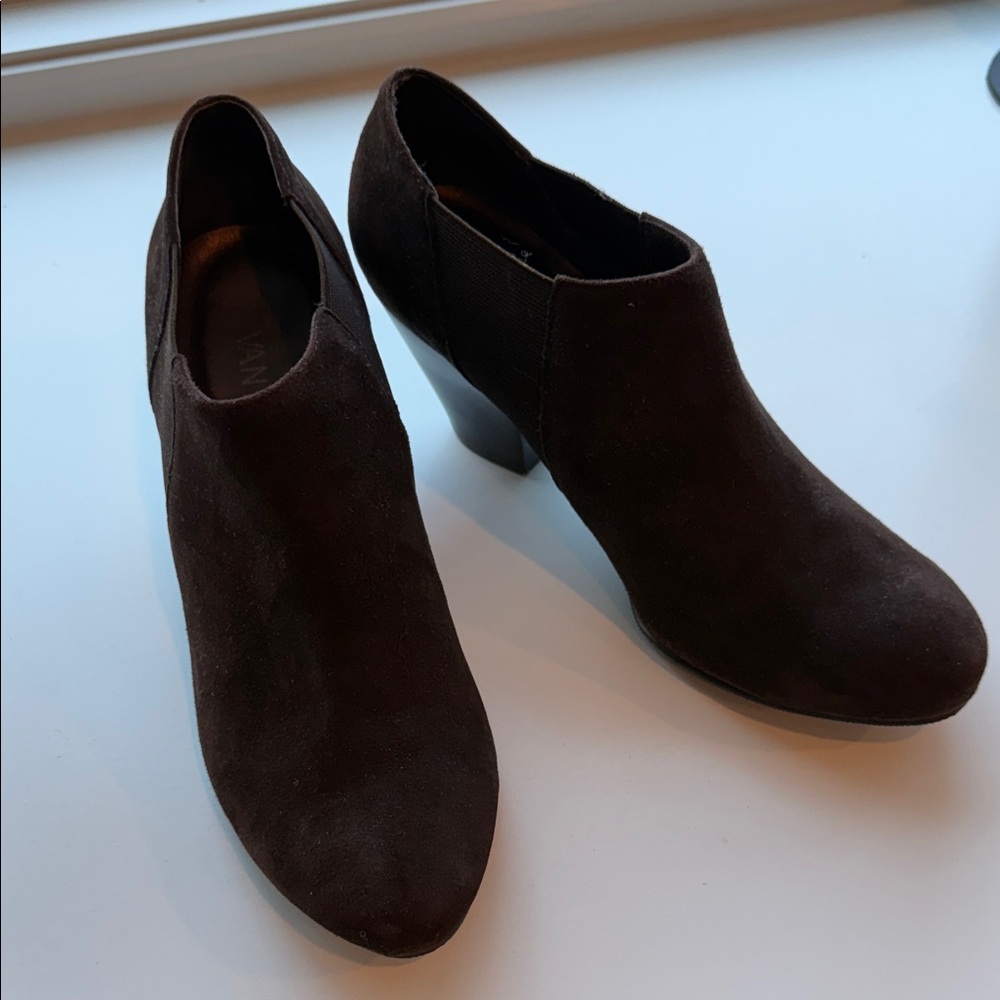 Elegant Brown Suede Women's Ankle Boots 8 NEW